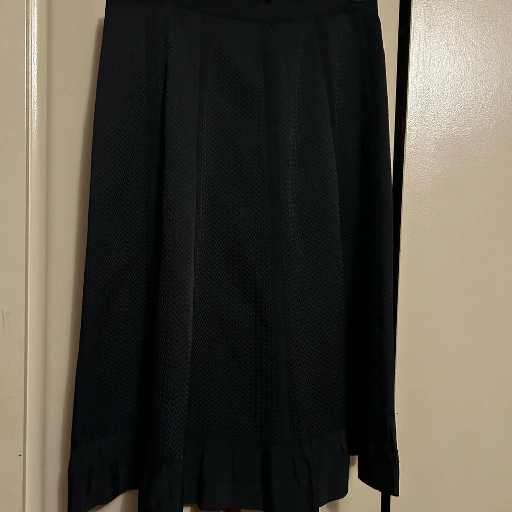 DKNY Textured Black A-Line Skirt